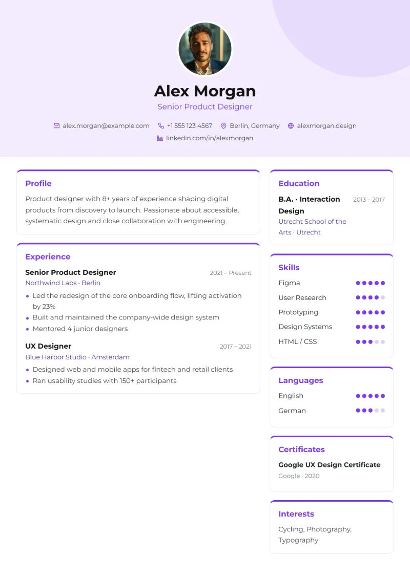 Sample resume in the Creative template