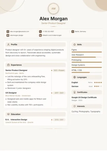 Sample resume in the Monogram template
